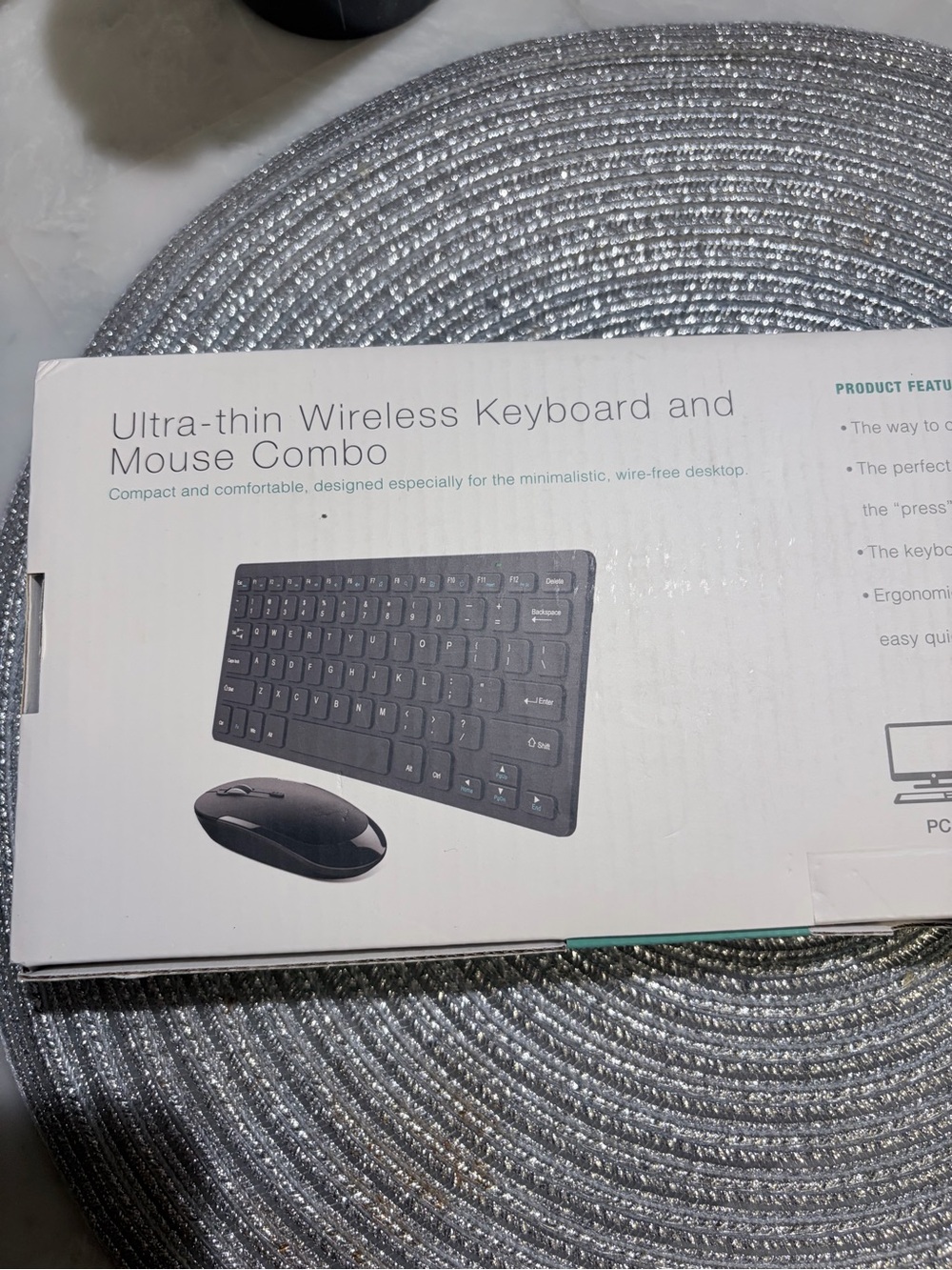 Ultra-thin Wireless Keyboard and Mouse Combo - Black